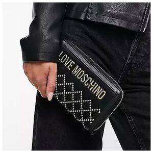 NWT Love Moschino Quilted and Studded Portafogli Pu Nero Wallet, Large